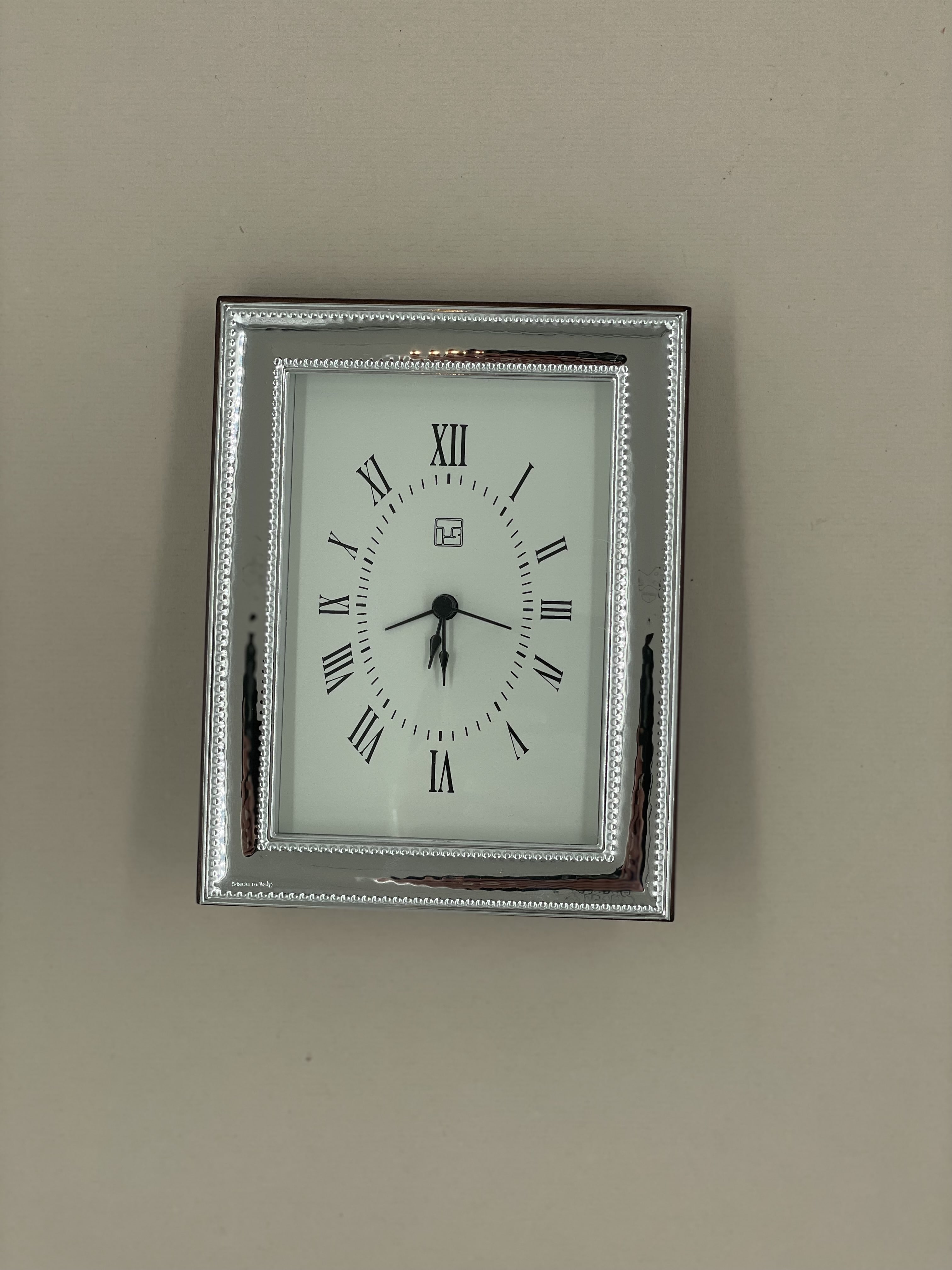 Настільний срібний годинник Джесіка (код 3012/2SV) 13*17 см